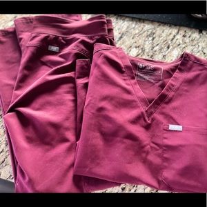 Figs Scrubs Medium Set